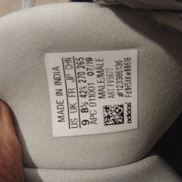 YZY DSRT BT - Picture 4 of 4